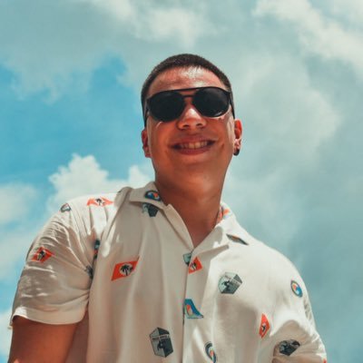 oscaro55443's profile picture. 