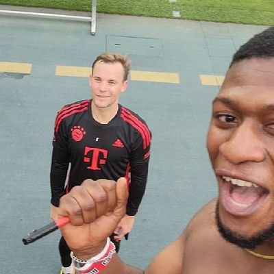 obiano_stan's profile picture. @Lewy_official 🙅⚽️🥇|| phyno 🎤🎧 || Bayern Munich ⚽️🥇 || Barcelona|| Triple H || Cody Rhode's Stan