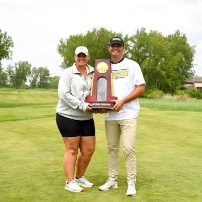 Head Men’s Golf Coach @leeugolf // NCAA National Champion