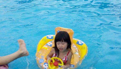 I'm korean & 36years old, I like running & swimming & mountain climbing & hiking