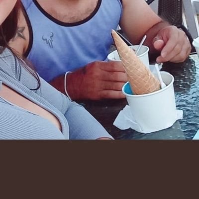 Somos venezolanos ella de 23 yo 36
22k....