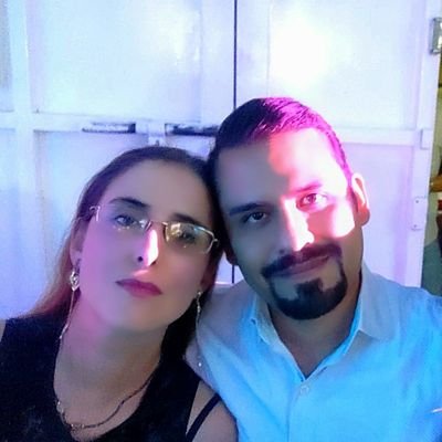 Pareja con 17 años de experiencia con gusto de trios 👩🏼🧔🏽👩🏼🦰 y de ricos encuentros SW con otras parejas. No buscamos singles 🚫🧔🏽🚫