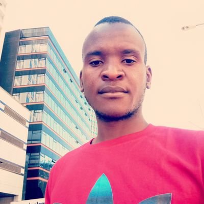 Proud Catholic✝️Loves football⚽Chelsea and Real Madrid fan💙Judge me when you know that you are perfect🇿🇼🇿🇼