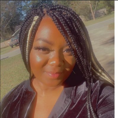 ✈️ •nurse •25 , pretty to see, hard to catch.