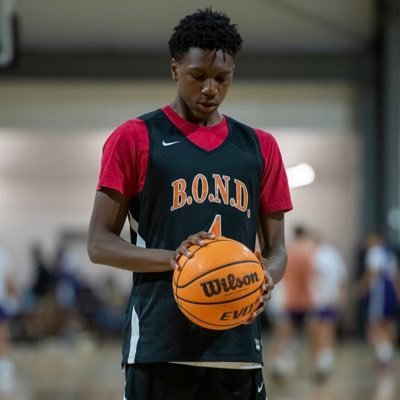 Samaj Long c/o ‘25 Top Ranked Guard - New Jersey 📍 Page Highschool Greensboro 🏴☠️