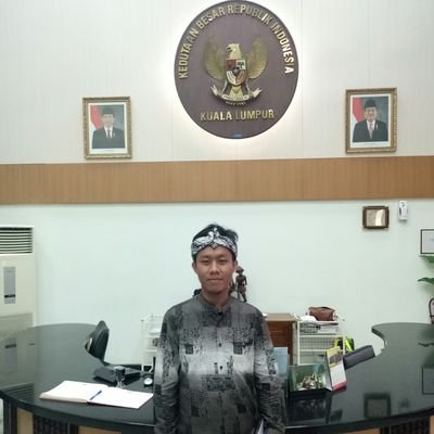 uyung_chan's profile picture. ~Seorang Pejalan di Jalan-Jalan Kebaikan~

| Kruinese | @ManCity Fans |