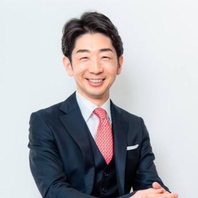 グループ年商8億円・年間10万人が利用するホワイトニングカフェ社長/日本全国50店舗拡大中/手取り19万円、貯金ゼロ会社員から起業/資格経験技術不要のFCを展開し、日本一目指してます/FC経営に興味がある方や一緒に働きたい方DM大歓迎✉脱サラや事業多角化を考えている方に向けたFC経営の実情やノウハウを発信します