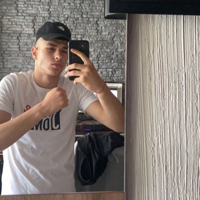 Dimitar31443230's profile picture. Nastanov