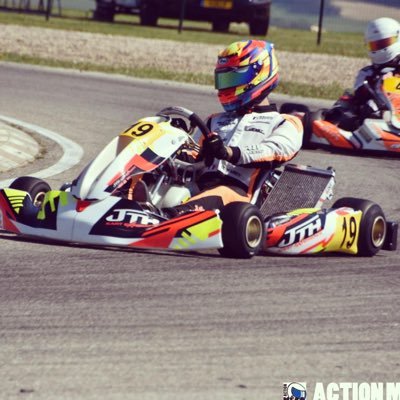 🇮🇹 Racing Driver For JTH //Ex Hearthstone player Fan RB heureux 🥰