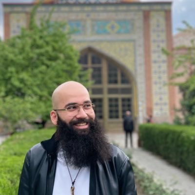 sepehrh0sseini's profile picture. 23 y.o. Software Engineer 🙂