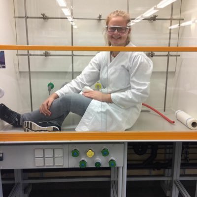 she/her | PhD student | Inorganic Chemisty | Member of the Scheer group @uniregensburg