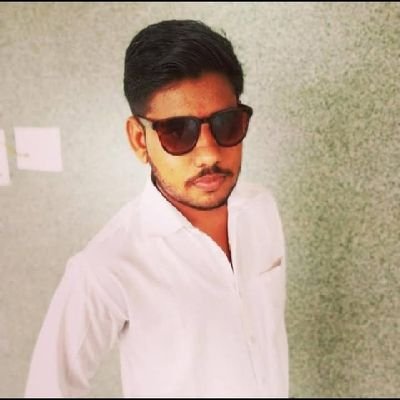 सभी का खून है सामिल यंहा की मिट्टी में,
किसी के बाप का हिंदुस्तान थोड़ी है.....

अंधभक्त दूर रहे क्यो की मंदबुद्धि लोगो से हम बहस नहीं करते।