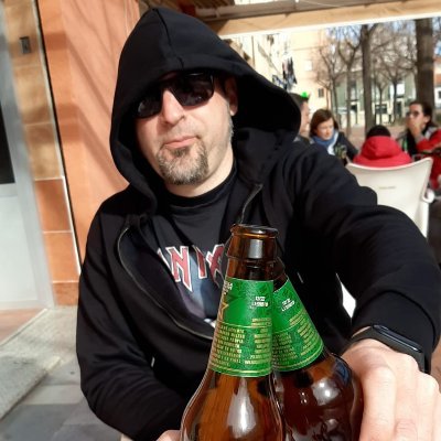 adrianSCTech's profile picture. Esa no, quiero la otra.