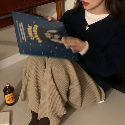 nimfatycznie's profile picture. najwspanialszym dziełem tego świata są koty.