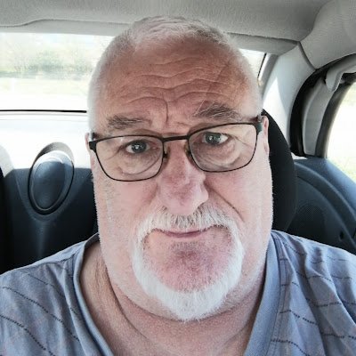 Homme mature actif.. Savoyard en début de retraite en Espagne, vers Almeria. ... Soleil, vent, mer, nature, musique, photo,..... Seul pour le moment... 73 ans…