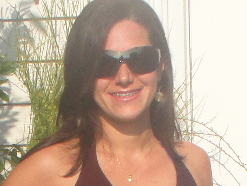 I'm a Brazilian and Portuguese citizen who moved to the USA from Brazil in 2010 to work as an International Logistics Expert.