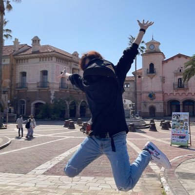 azusiro's profile picture. 写真、ゲーム時々サバゲ。最近はフォトナなど🙋‍♂️デザイナー/クリエイター