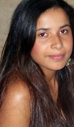 Sorria, brinque, chore, morra de amor, sinta, sonhe, cante, grite, viva, dançe, pule, corra. O fim nem sempre é o final ..aproveite e viva a vida :D