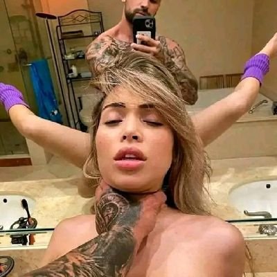 djilo_djimes's profile picture. نتي تتكسلي عمري وانا نجي فوقك نحكملك ذوك الشوارب نقطعهملك بالبوس😘 و العضات😁 تخرجي لسانك 😋 نحكمو نمصلو كامل لعسل فيه 😍 اححح نهبط لرقبتك نحط عليها لساني و نل