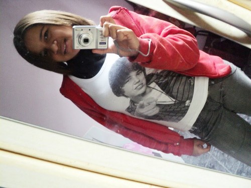 Leõa , Natasha , msn:naahbieber@hotmail.com