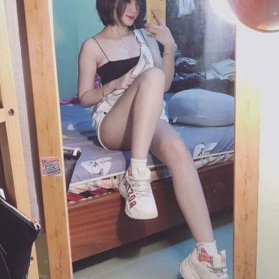 LanVentures's profile picture. Vẫn đi cọ toilet và dọn nhà