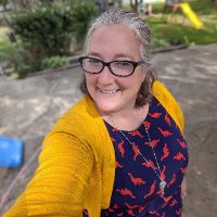 Kristin Woosley 🦕🦖📚🦡(@KristinWoosley) 's Twitter Profile Photo