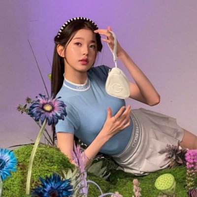 dollilov's profile picture. — IVE me salvo de las drogas.