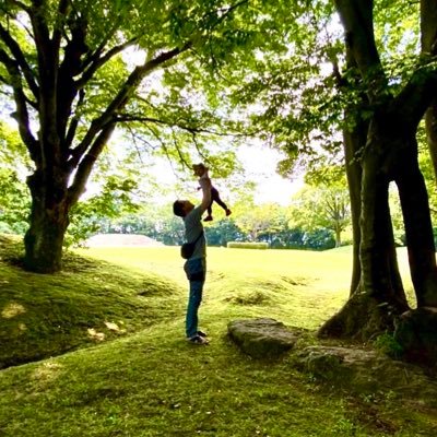 妻と4歳娘の3人家族。故郷秦野市に戻ってきたプロマネSE→スタートアップなぅ。PMP保持。時々講演会や学校での臨時講師。イクメン目指して奮闘中。 秦野周辺情報、釣り、料理、育児、宇宙、時々仕事など。娘大きくなるまで釣りは控えます。菜園再開!まったりやってます。無言フォロー失礼します。FF外からはあんまり失礼しません。