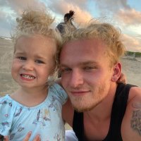 Dyl (@dylan_gray3) 's Twitter Profile