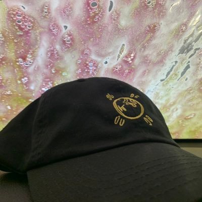 I love hip-hop and technology. I share my projects and the dopest hip-hop sites and apps I’ve found on https://t.co/iSIihNOrYi