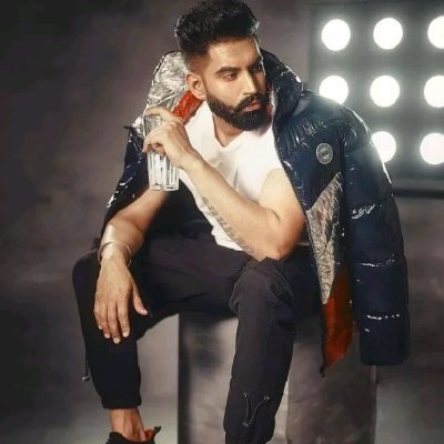 Junaid679068401's profile picture. 