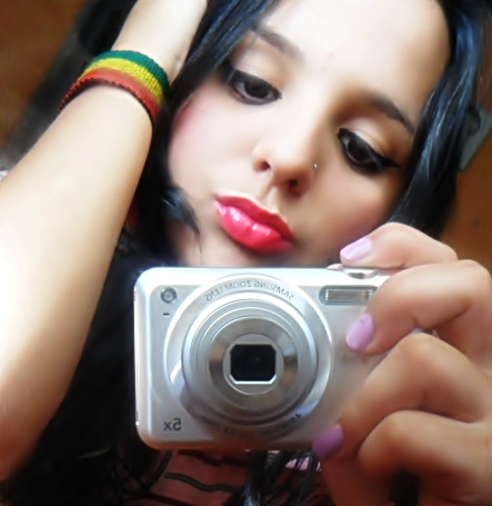 Mineira , 15 anos , ariana , Cruzeirense , Gusttavo Lima , Luan Santana , Munhoz e Mariano,Música