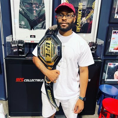 https://t.co/ol0kmtLGdM streaming everyday at random times come watch me. IG: magnetosstepchild