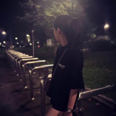sruichenyi's profile picture. 給時間一點時間