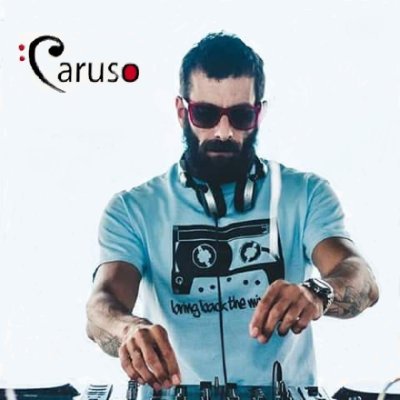 Curador Musical / DJ

Cabeleireiro masculino