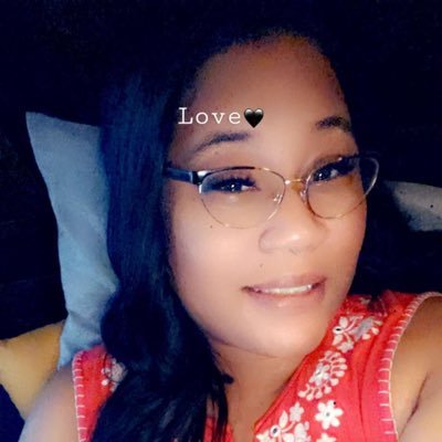 Franca5444's profile picture. The most important thing to know about me? I dance at concerts😀