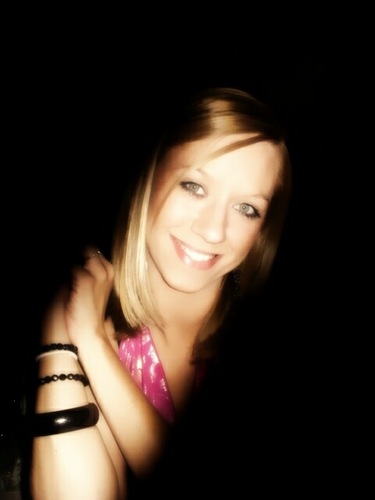 mellosmiles's profile picture. mother, sister, friend, hard worker, humble and honest