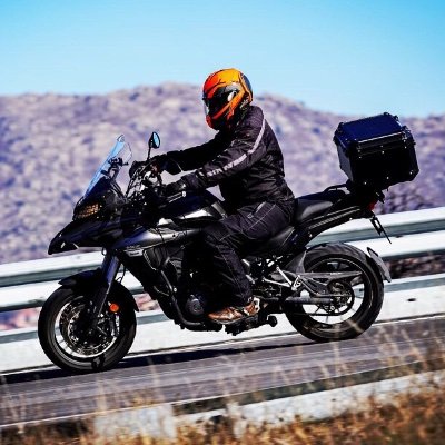andyhiatt's profile picture. La vida da muchas vueltas..