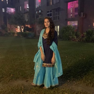 ShubhiJ20's profile picture. web & web3 developer l  enthusiastic tech learner