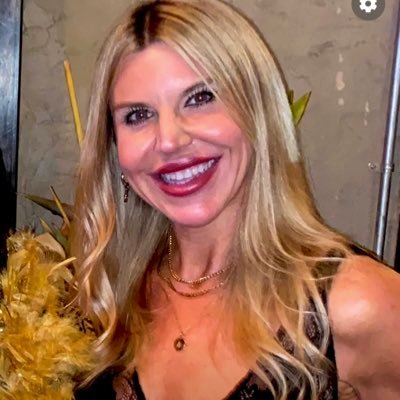 AshleyEasley's profile picture. Lover of the beach, tennis, dogs, LSU, New Orleans Saints, snowboarding, coffee, Halloween, Big Brother, & buying wedding gifts for other people.