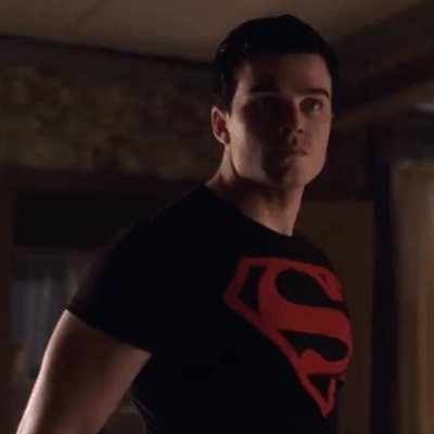 Clone of a villain and the Man of Steel. I choose you @OfSilverSurf and I don't regret it