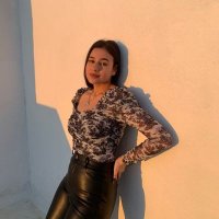 umay  (@umaymkaizmir) 's Twitter Profile