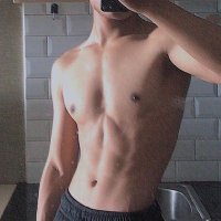 Hadi (@bl0wingclouds) 's Twitter Profile