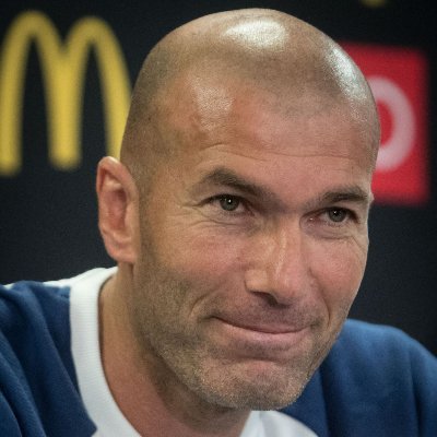 1K⏳
صانع محتوى تيك:zidan000_
💛💙
🖤🤍
(أخبار،تغطيات،سوالف،مساحات)