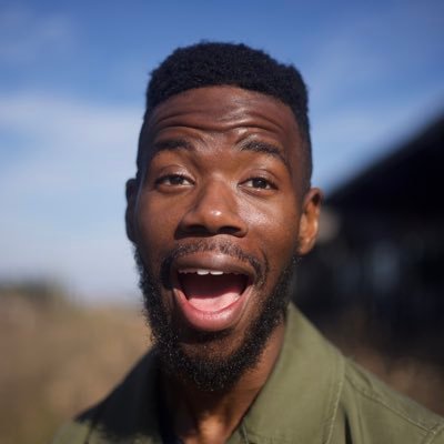 boutique_lue's profile picture. Ambivert techie with an above avg taste palate.