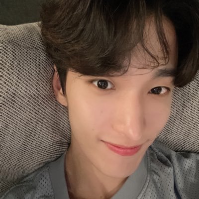 hyunjaelmao's profile picture. live love laugh and shake ass