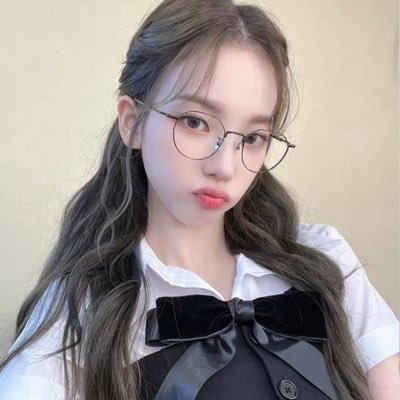 Yikoww's profile picture. 