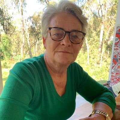 Mãe.. avó...Deus família..
Brasil...Bolsonaro 2022 🇧🇷💚💛🇧🇷💚💛🇧🇷💚💛🇧🇷💚💛🇧🇷💚💛🇧🇷💚💛🤜🤛.
