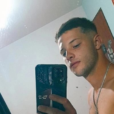Enfermo del CICLÓN ❤💙



IG:seba_hernandezz