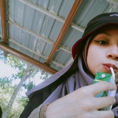 tgsyfqhhh's profile picture. 🕊️